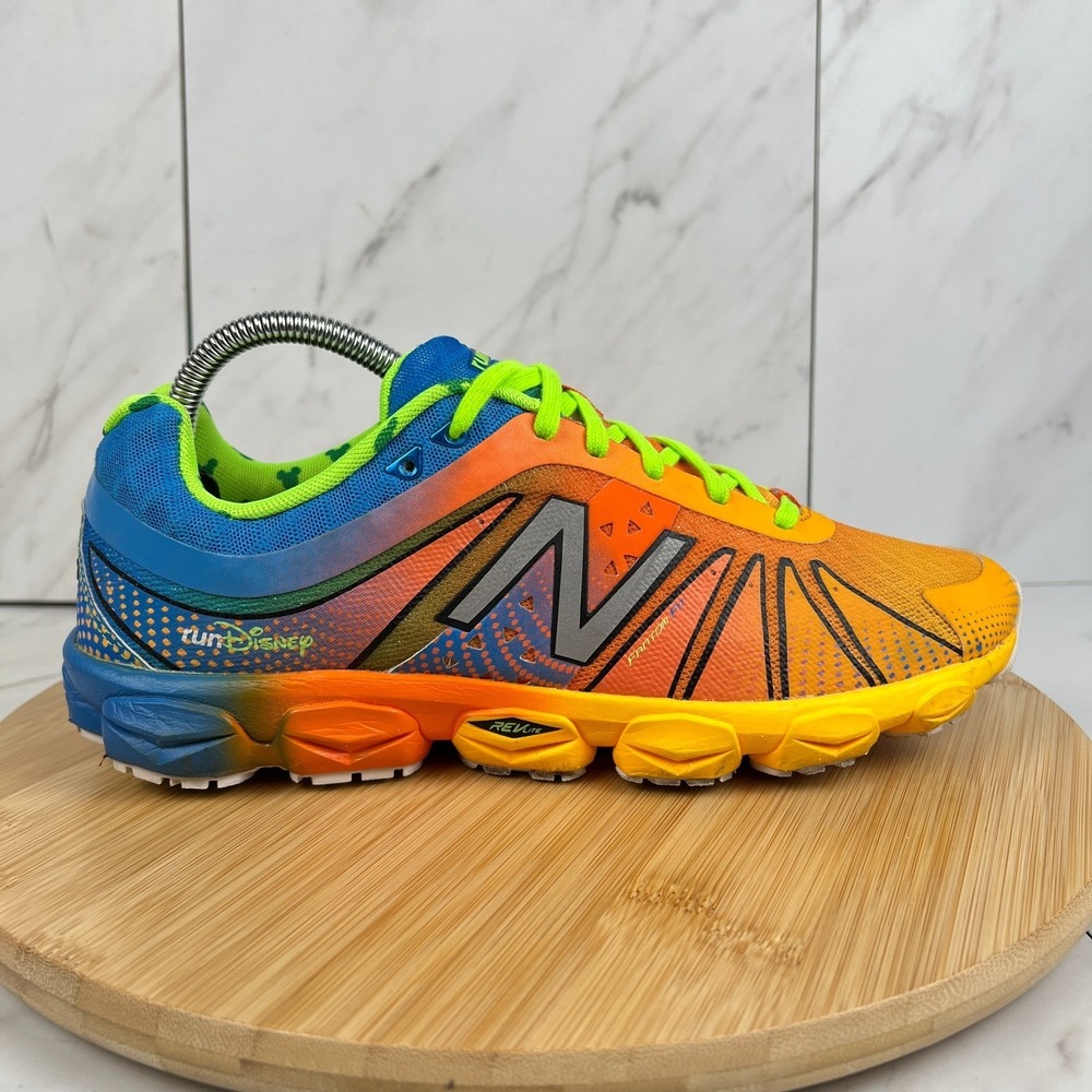 New Balance 890v4 2014 Run Disney Goofy Mens Size 9 D Blue Orange Running Shoes